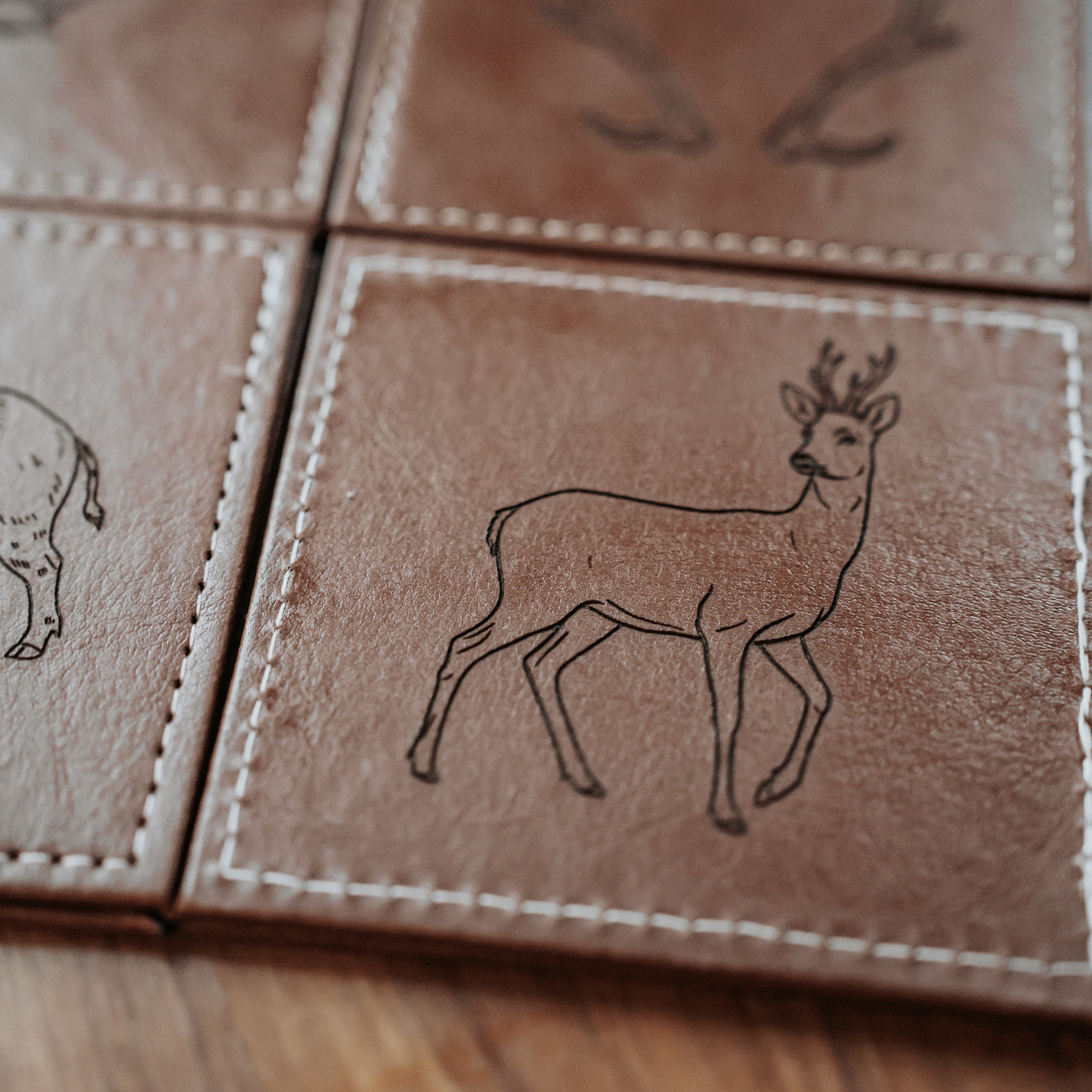 Sous verre motif chevreuil